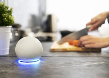Nova Alexa poderá ter inteligência artificial e pode chegar com assinatura mensal