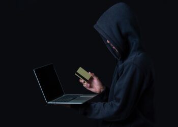 GOLPES Online O que Você Precisa Saber sobre Phishing, Smishing e Vishing