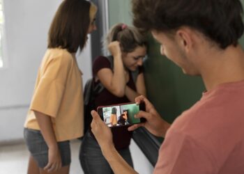 Instagram Reforça Medidas Contra Bullying para Jovens na Plataforma
